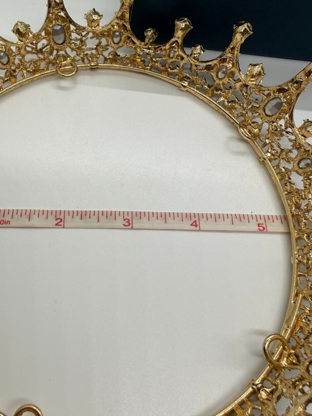 Crown - Picture 6 of 7